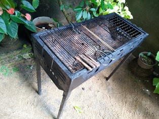 Portable BBQ Grill Left